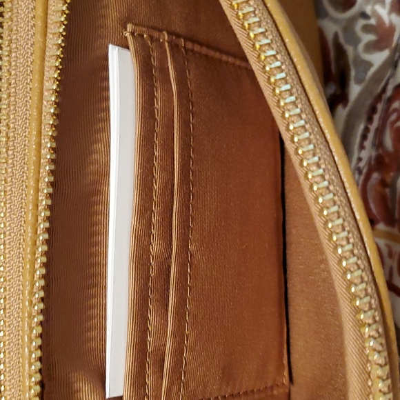 Coach - NWOT - Picture 6 of 6